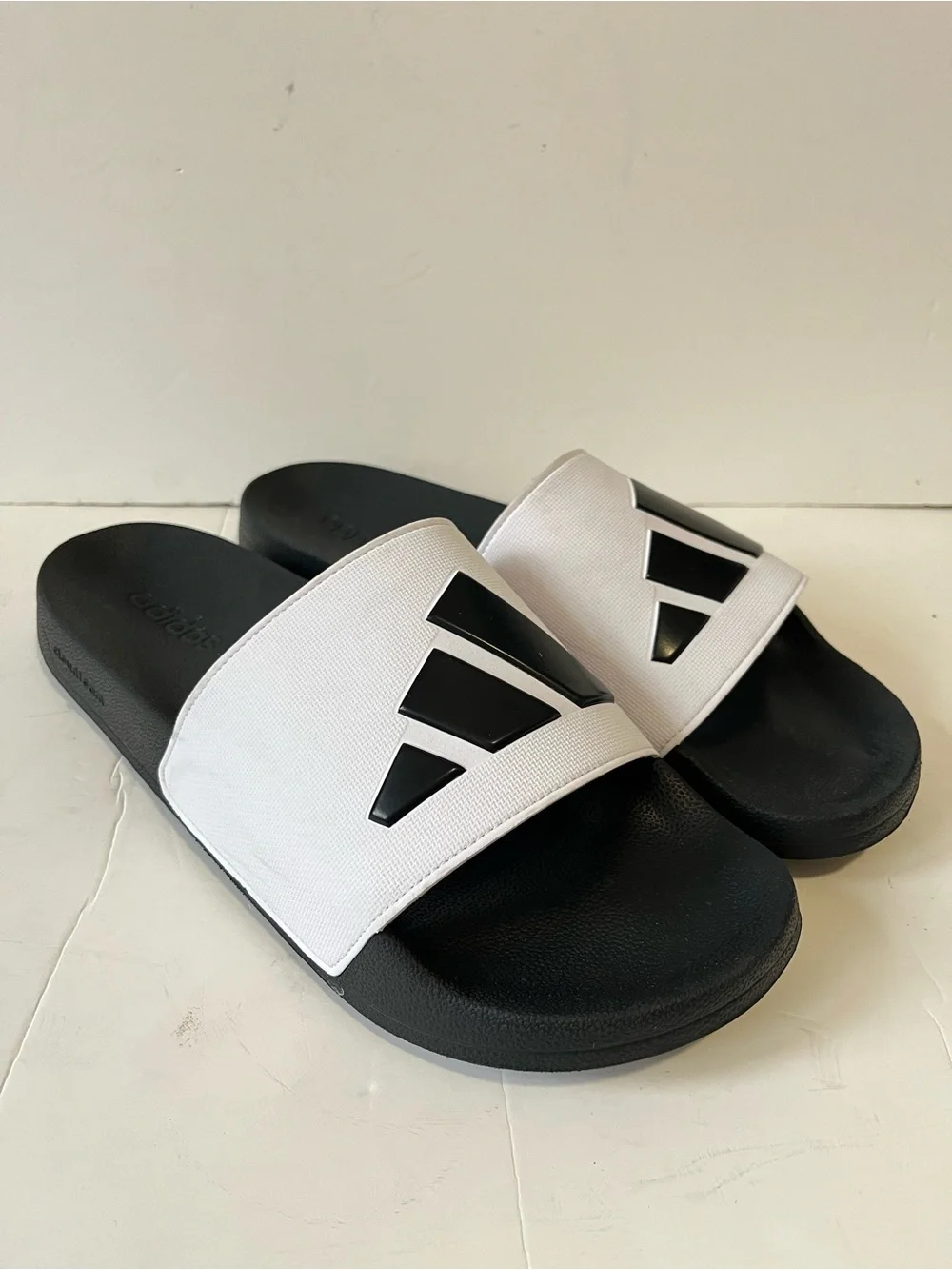 Adidas Adilette Slides White Black Cloudfoam Size 16